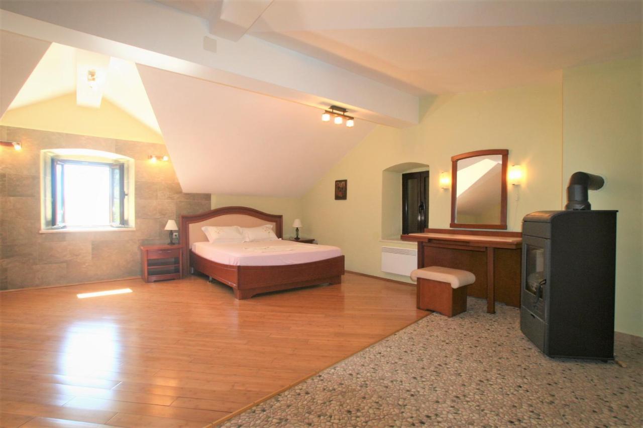 Holiday Home Ametist Kotor Exteriér fotografie